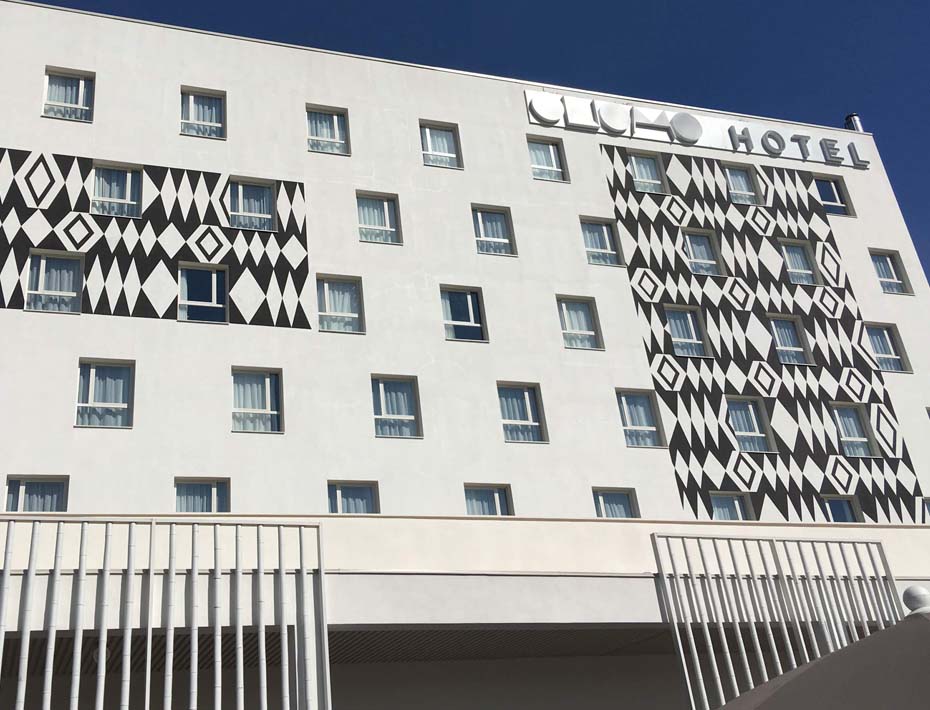 Decorazione dell'Omono hotel a Kigali a cura di Boero