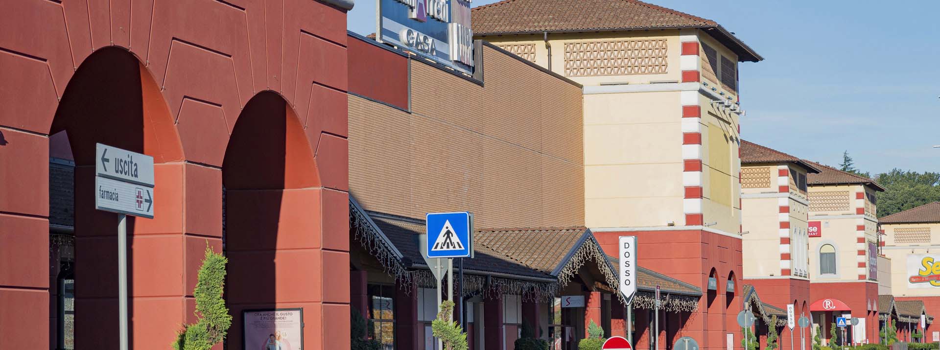 Riqualificazione del centro commerciale Serravalle a cura di Boero