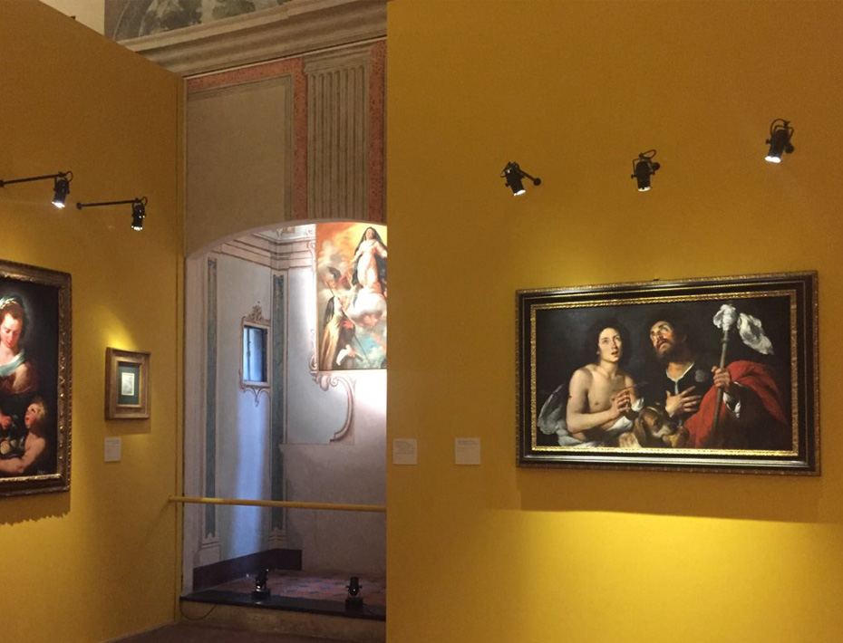 Decorazione delle sale della mostra dedicata a Bernardo Strozzi a cura di Boero