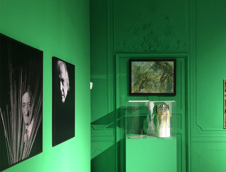 Decorazione degli spazi della mostra dedicata a Raimondo Sirotti a cura di Boero