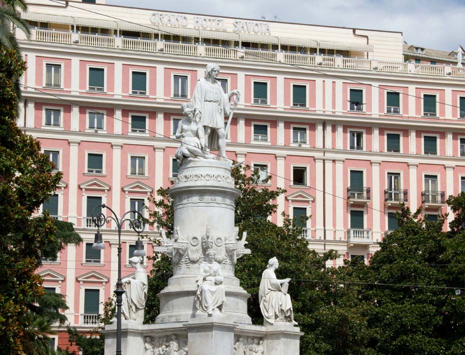 Restauro del Grand Hotel Savoia a Genova a cura di Boero